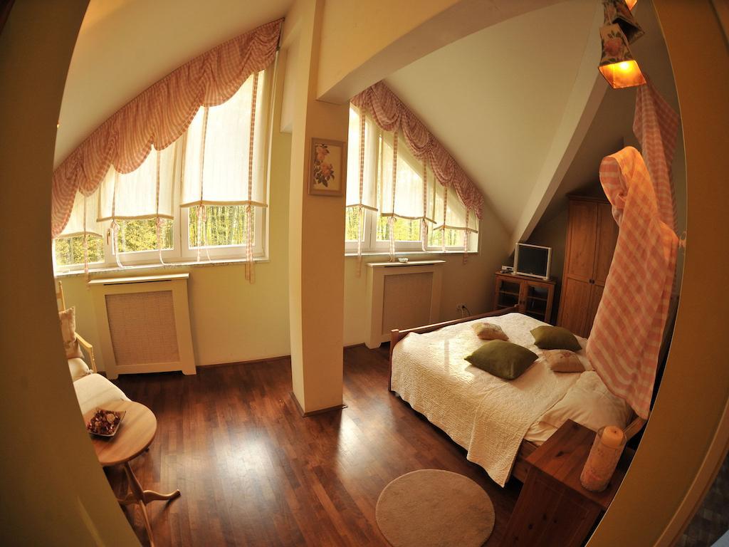 Guesthouse Trajbar Team Zaprešić Extérieur photo
